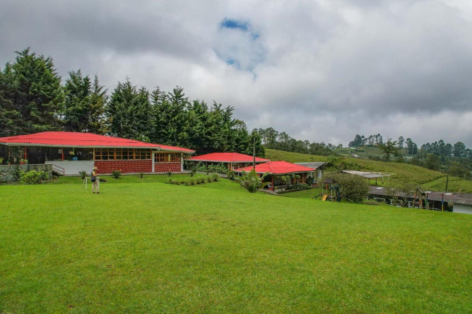 Finca La Toscana Hotel Pereira Exterior photo