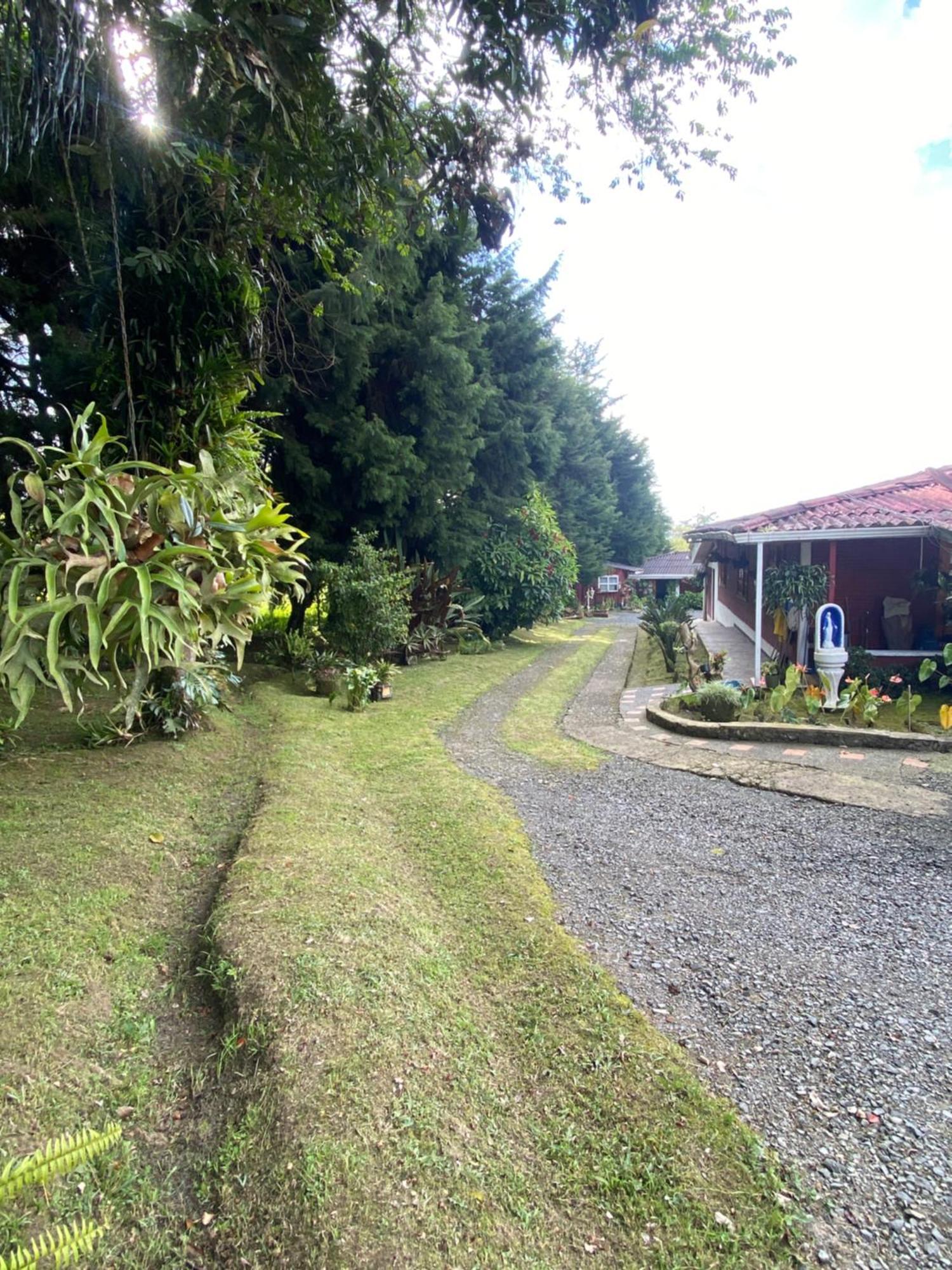 Finca La Toscana Hotel Pereira Exterior photo